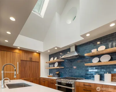 $2,395,000 | 603 Wellington Avenue, Seattle, WA 98122