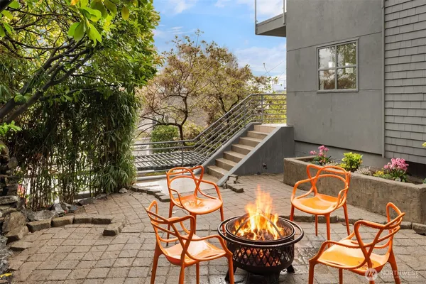 $2,395,000 | 603 Wellington Avenue, Seattle, WA 98122