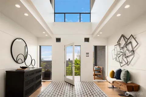 $2,395,000 | 603 Wellington Avenue, Seattle, WA 98122