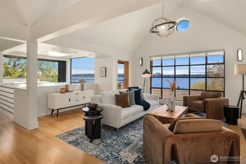 $2,395,000 | 603 Wellington Avenue, Seattle, WA 98122