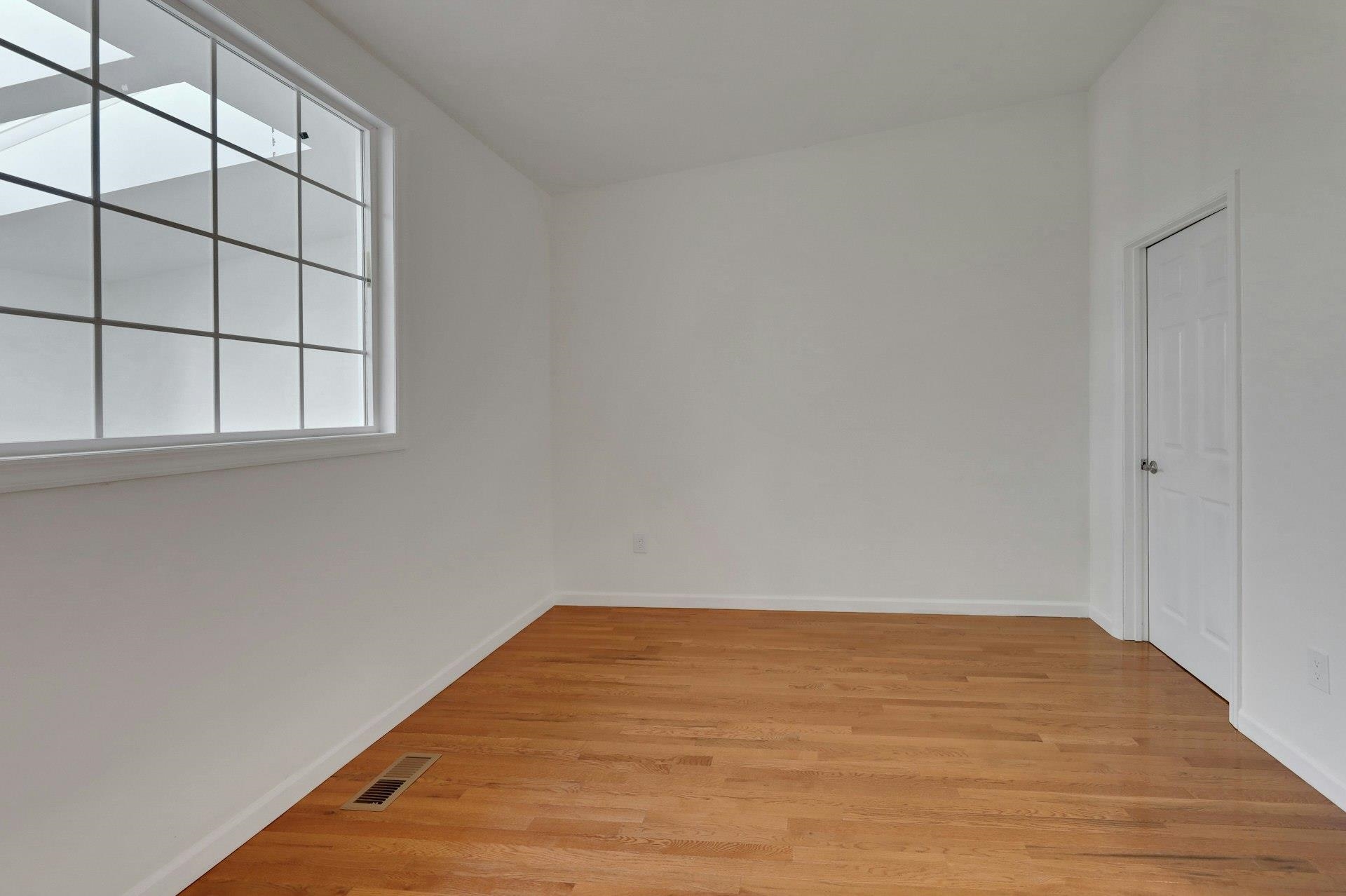 726 Mainsail Lane, Unit MAINSAIL LANE Secaucus, NJ 07094 - Photo 25 of 39 wooden floor in a room