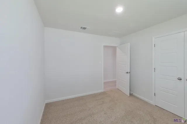 $1,695 | Undisclosed Address, Denham Springs, LA 70726