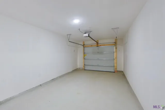 $1,695 | Undisclosed Address, Denham Springs, LA 70726