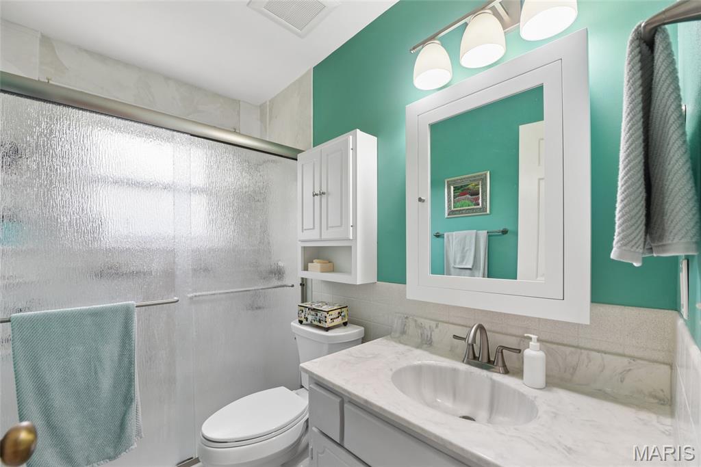 13116 Huntercreek Ridge Road St. Louis, MO 63131 - Photo 19 of 38