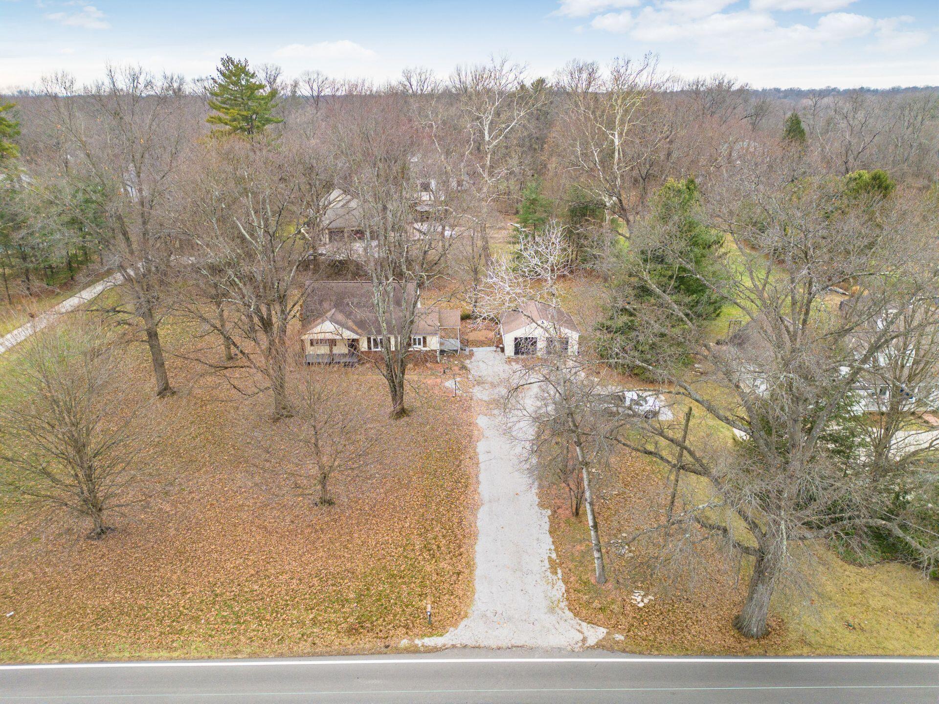3811 Mann Road Columbus, OH 43230 - Photo 32 of 35 Aerial View