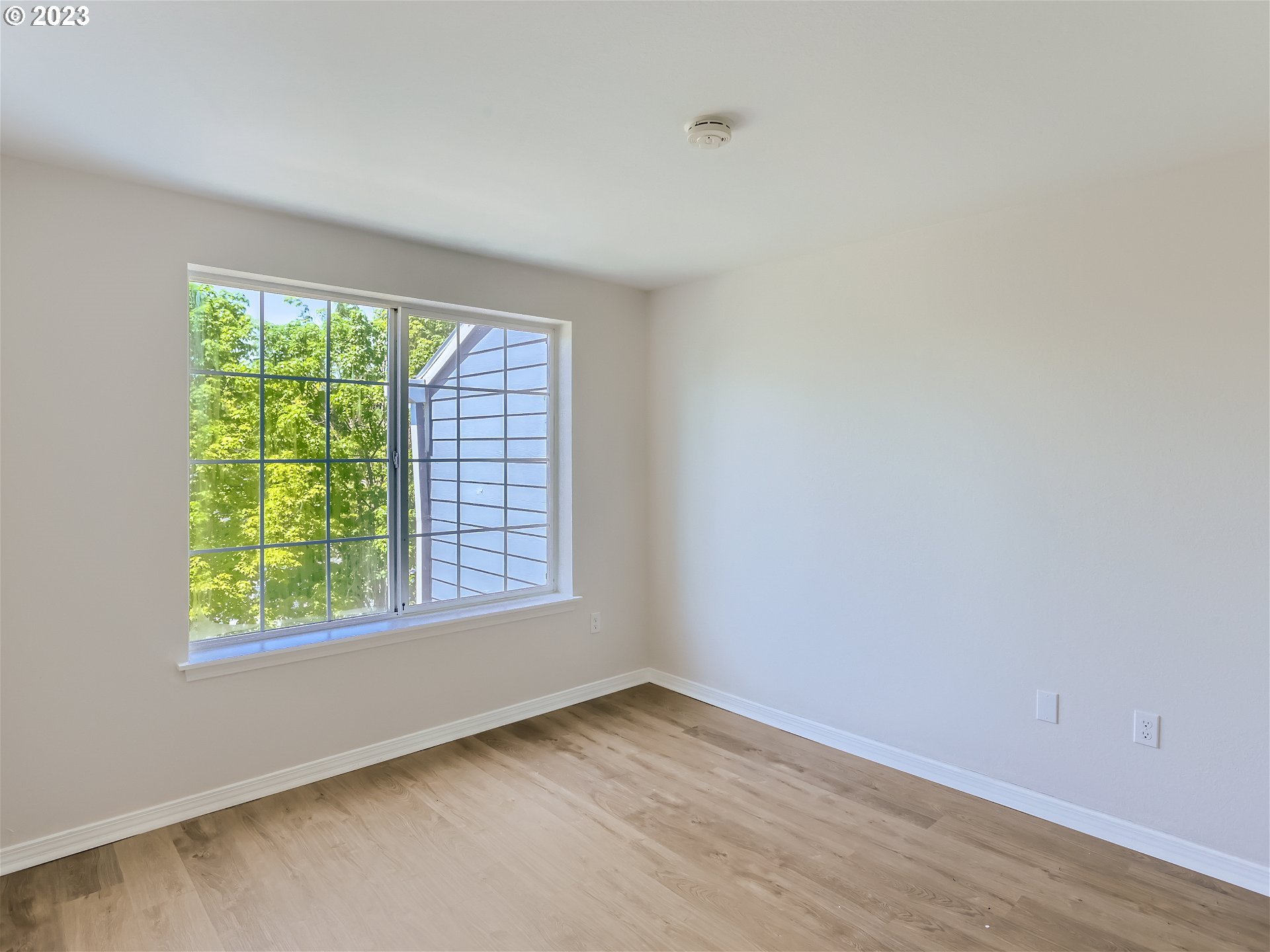 17532 Northwest Springville Road, Unit 4 Portland, OR 97229 - Photo 20 of 27 Gallery Image 20