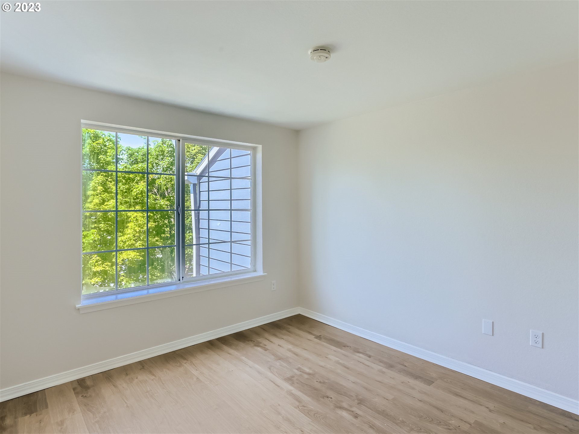 17532 Northwest Springville Road, Unit 4 Portland, OR 97229 - Photo 21 of 27 Gallery Image 21