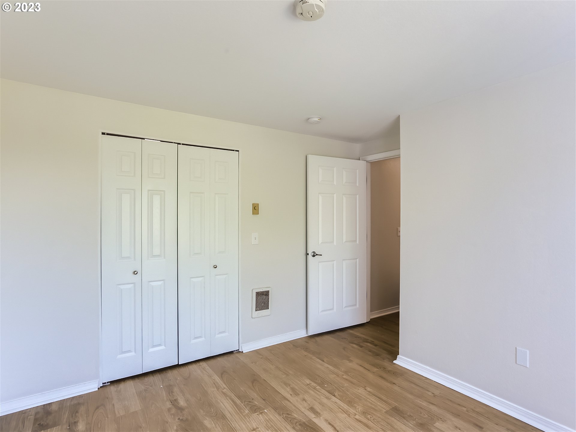 17532 Northwest Springville Road, Unit 4 Portland, OR 97229 - Photo 22 of 27 Gallery Image 22