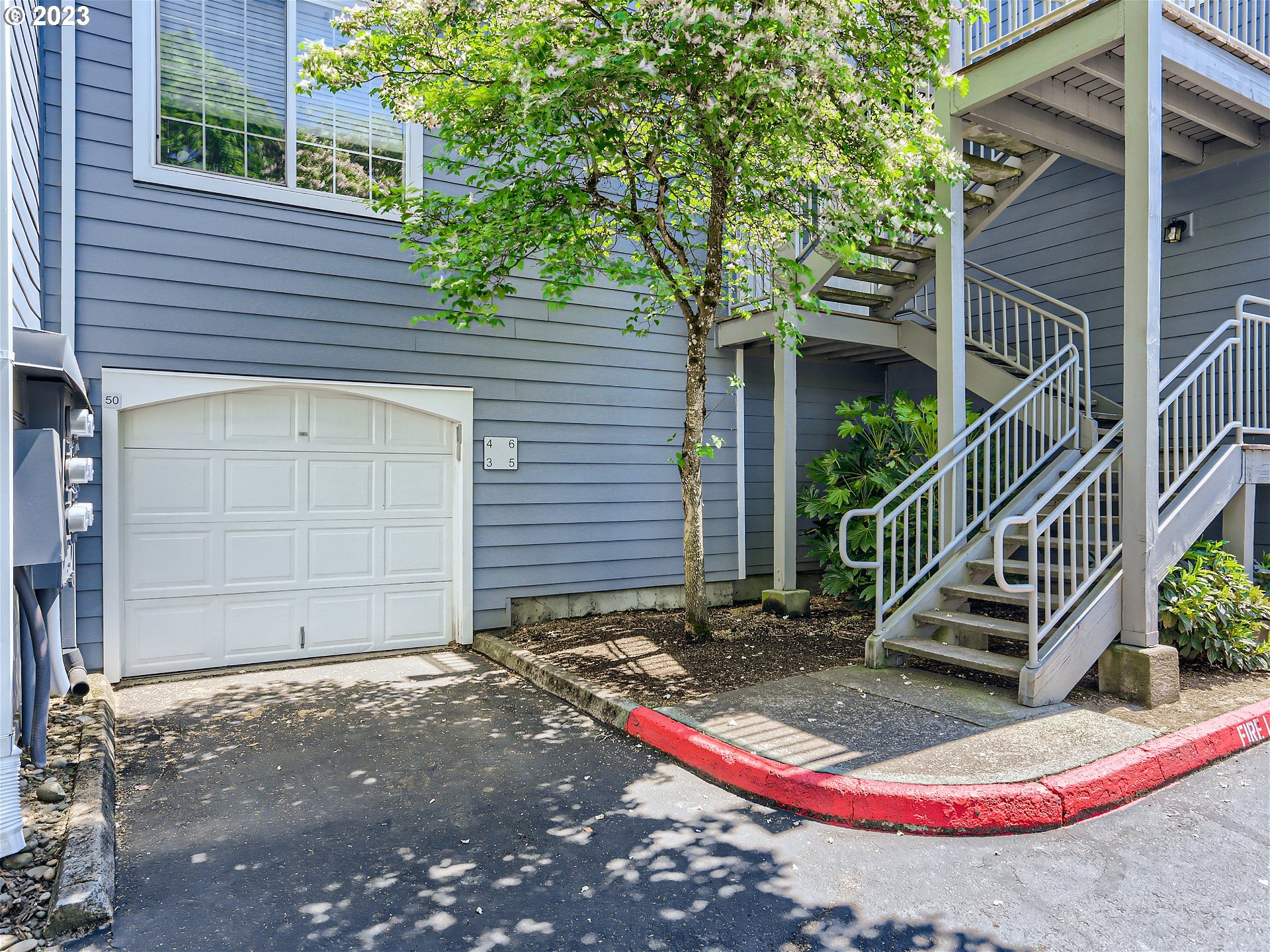 17532 Northwest Springville Road, Unit 4 Portland, OR 97229 - Photo 3 of 27 Gallery Image 3