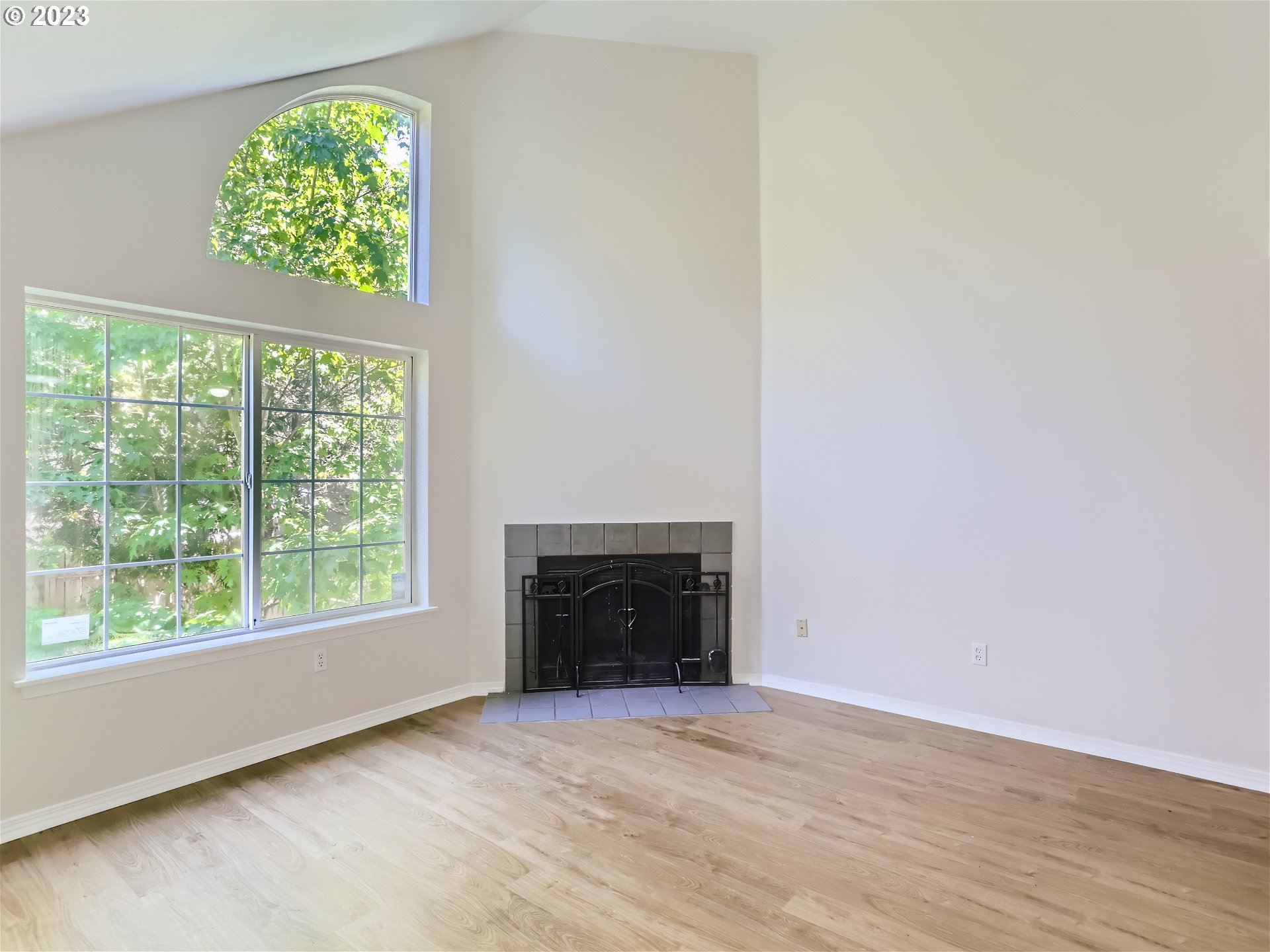 17532 Northwest Springville Road, Unit 4 Portland, OR 97229 - Photo 7 of 27 Gallery Image 7