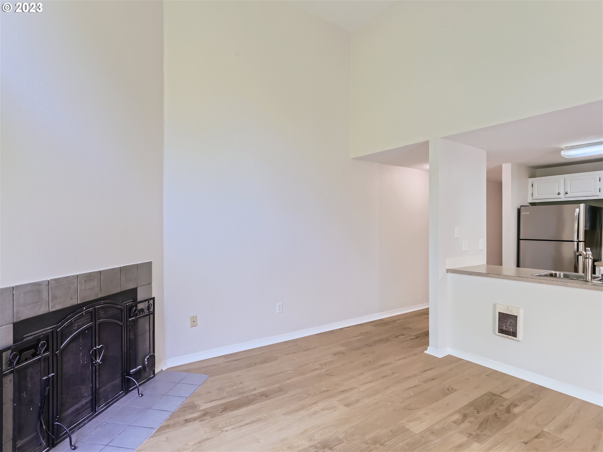 17532 Northwest Springville Road, Unit 4 Portland, OR 97229 - Photo 8 of 27 Gallery Image 8
