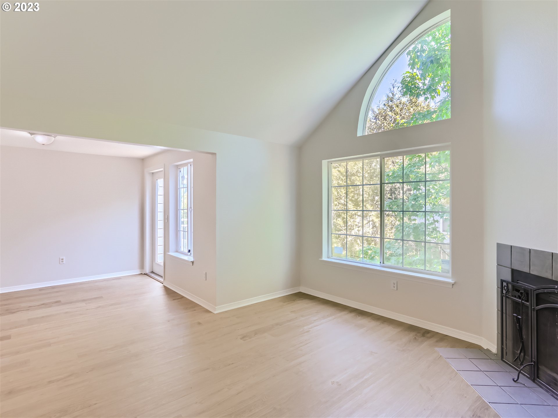17532 Northwest Springville Road, Unit 4 Portland, OR 97229 - Photo 9 of 27 Gallery Image 9