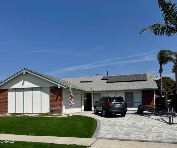 $940,000 | 8373 Hollister Street, Ventura, CA 93004