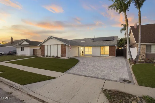 $940,000 | 8373 Hollister Street, Ventura, CA 93004