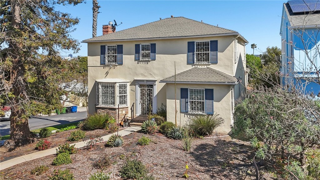 1900 Preuss Road Los Angeles, CA 90034 - Photo 1 of 1 Gallery Image 1
