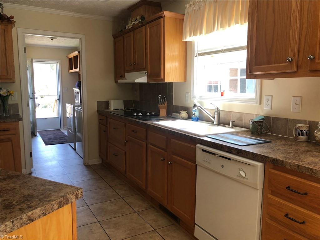 3591 Grubbs Road Walkertown, NC 27051 - Photo 11 of 41 Gallery Image 11