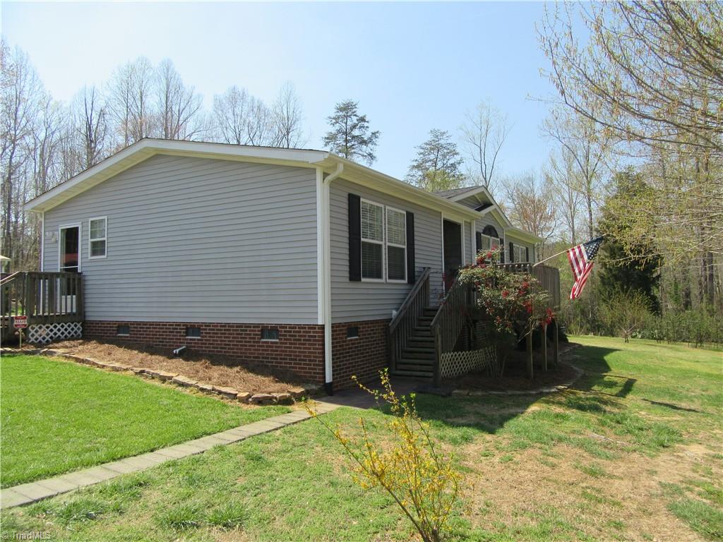 3591 Grubbs Road Walkertown, NC 27051 - Photo 4 of 41 Gallery Image 4