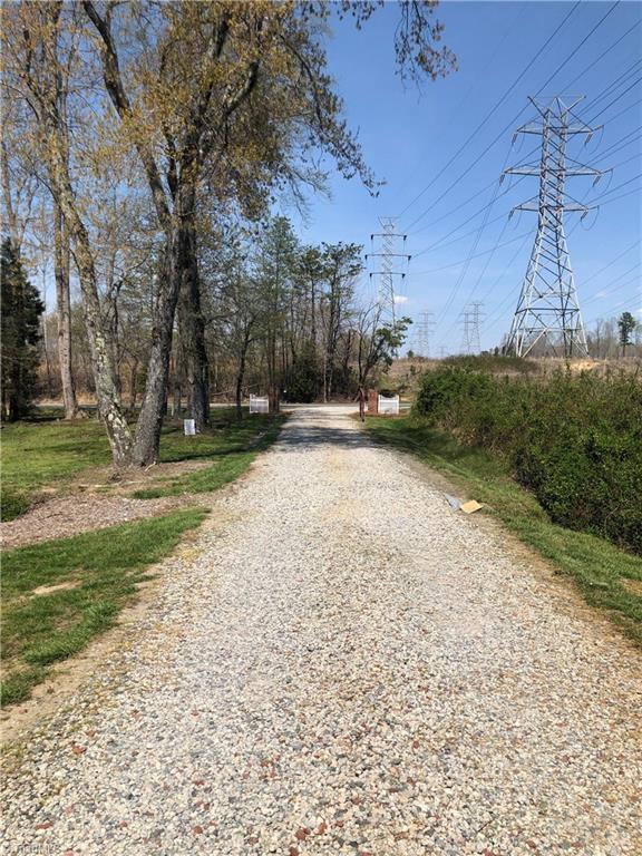 3591 Grubbs Road Walkertown, NC 27051 - Photo 33 of 41 Nice long gravel driveway