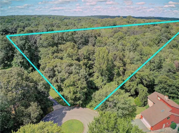 $164,900 | 68 Mystic Meadow Lane, Groton, CT 06355