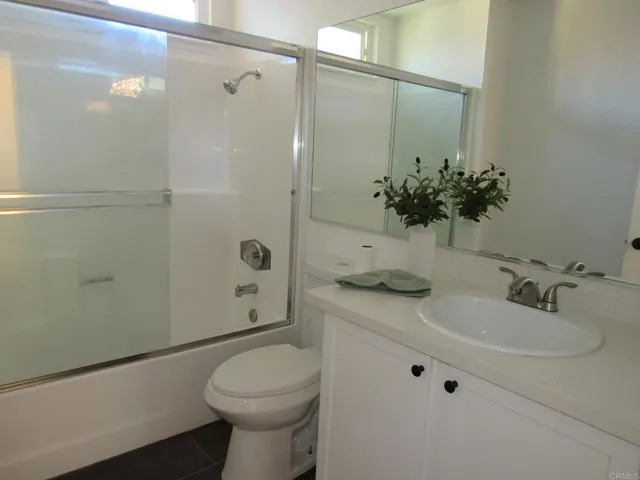 $442,000 | 1000 Estes Drive, Unit 11, El Cajon, CA 92020