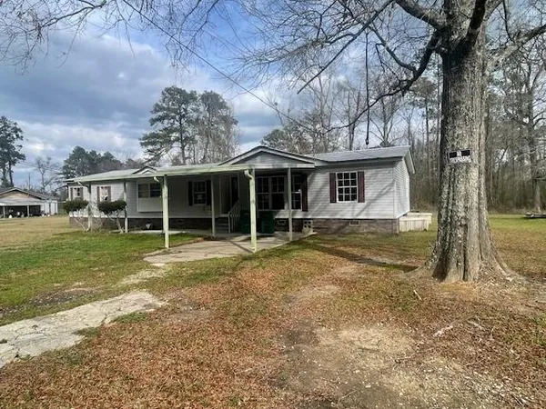 $145,000 | 30120 McCullen Road, Holden, LA 70744