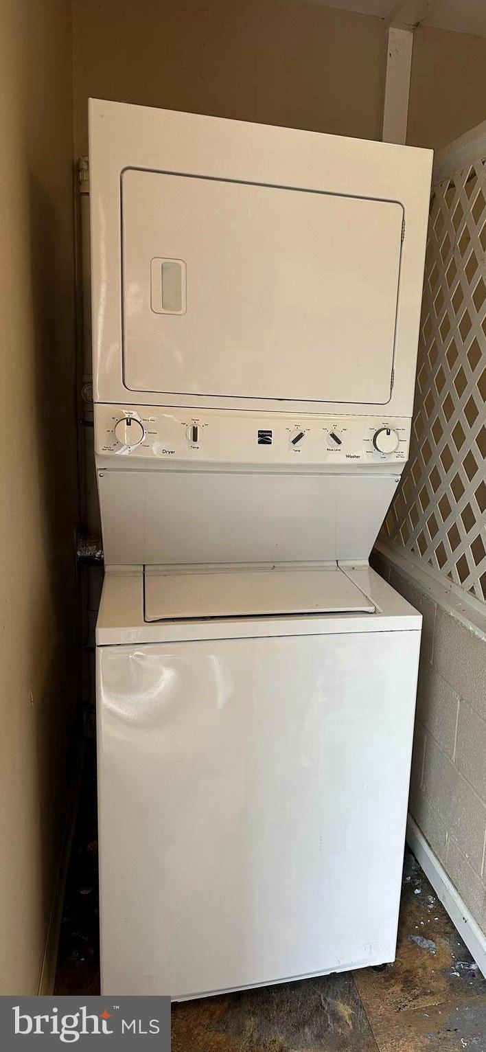 9513 Hansonville Road, Unit C Frederick, MD 21702 - Photo 7 of 7 a close up view of washer and dryer