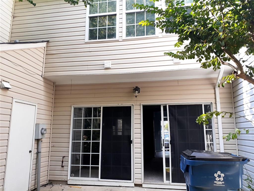 2085 Whitestone Place Alpharetta, GA 30005 - Photo 2 of 9