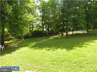 207 Mallard Road Holland, PA 18966 - Photo 8 of 9 Gallery Image 8