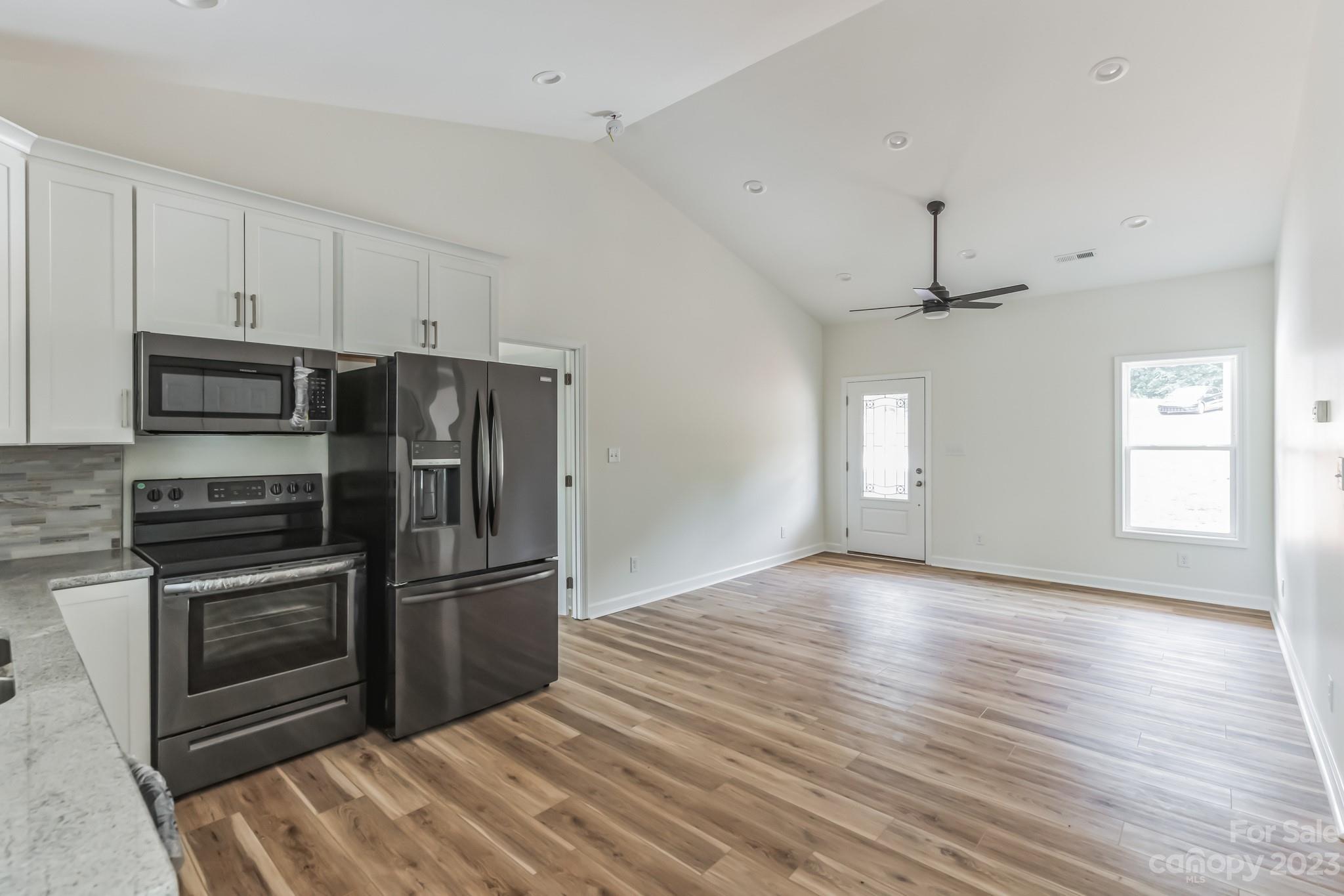 6276 Lynchburg Road Hickory, NC 28601 - Photo 8 of 36 Gallery Image 8