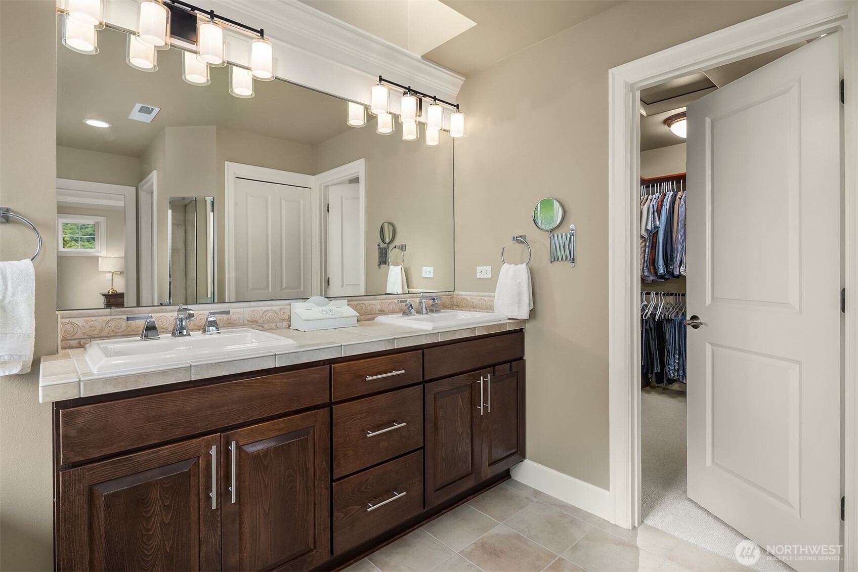 15016 97th Avenue Northeast Bothell, WA 98011 - Photo 32 of 40