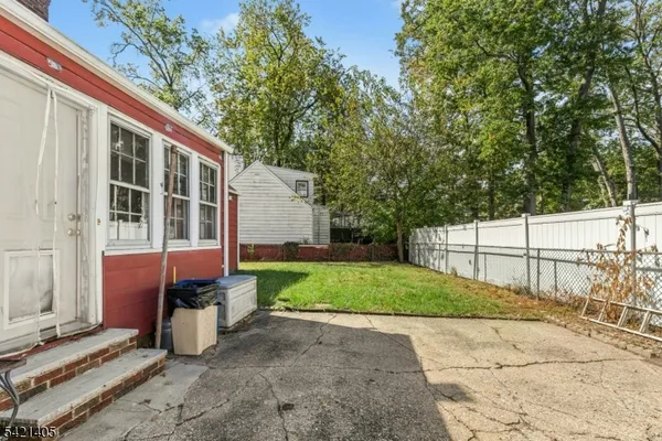 $360,000 | 574 Sherman Avenue, Roselle, NJ 07203