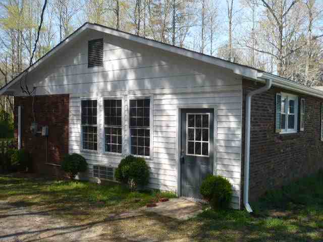 1111 Switzer Green Pond Road Woodruff, SC 29388 - Photo 2 of 9