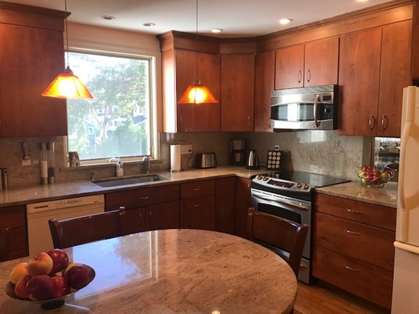 28 Ralph Road Marblehead, MA 01945 - Photo 5 of 20