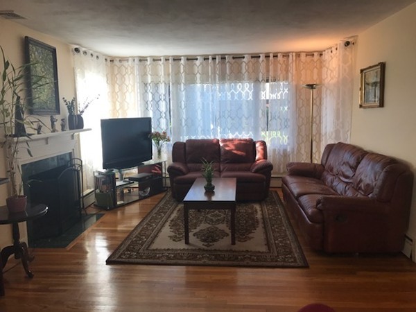 28 Ralph Road Marblehead, MA 01945 - Photo 8 of 20