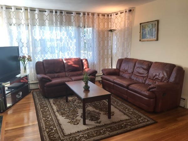 28 Ralph Road Marblehead, MA 01945 - Photo 9 of 20