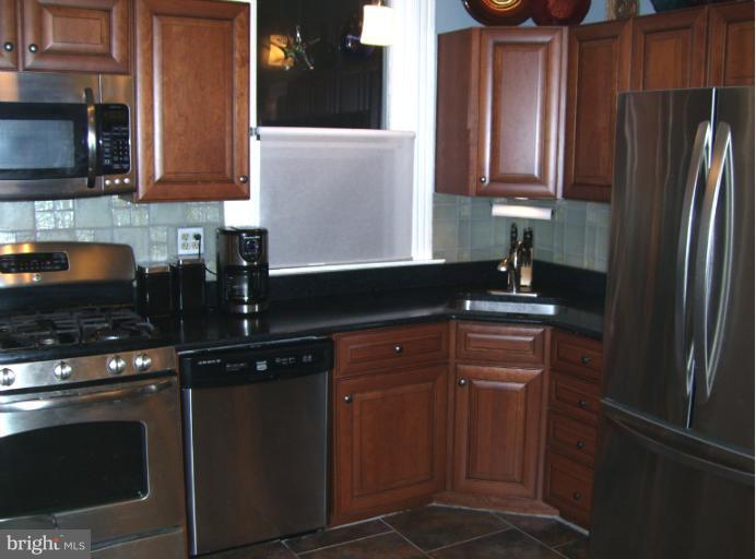 5007 Roland Avenue Baltimore, MD 21210 - Photo 21 of 24 Kitchen