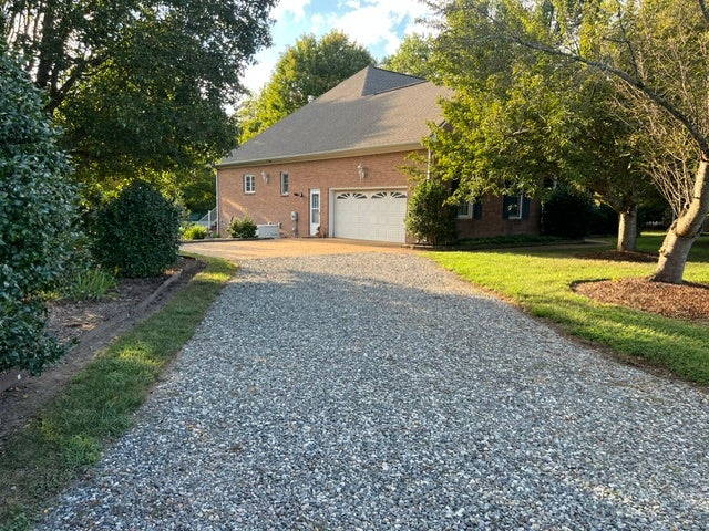 3700 Bailey Road Providence Forge, VA 23140 - Photo 5 of 17 Gallery Image 5
