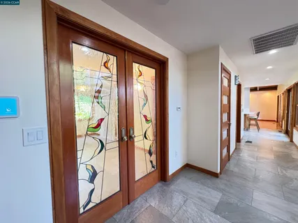 $1,699,000 | 163 El Toyonal, Orinda, CA 94563
