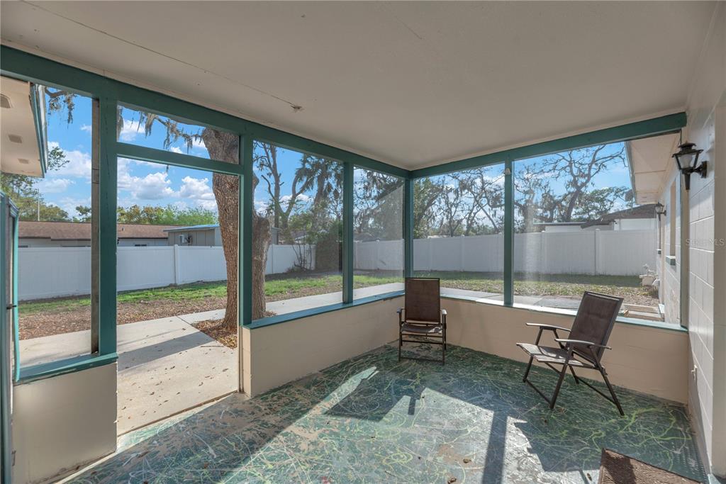 1001 Hallwood Loop Brandon, FL 33511 - Photo 19 of 29