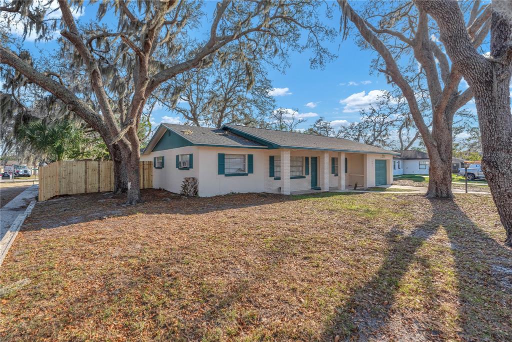 1001 Hallwood Loop Brandon, FL 33511 - Photo 25 of 29
