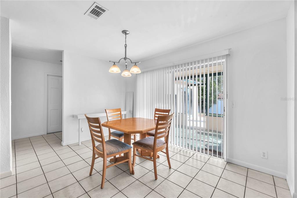 1001 Hallwood Loop Brandon, FL 33511 - Photo 9 of 29