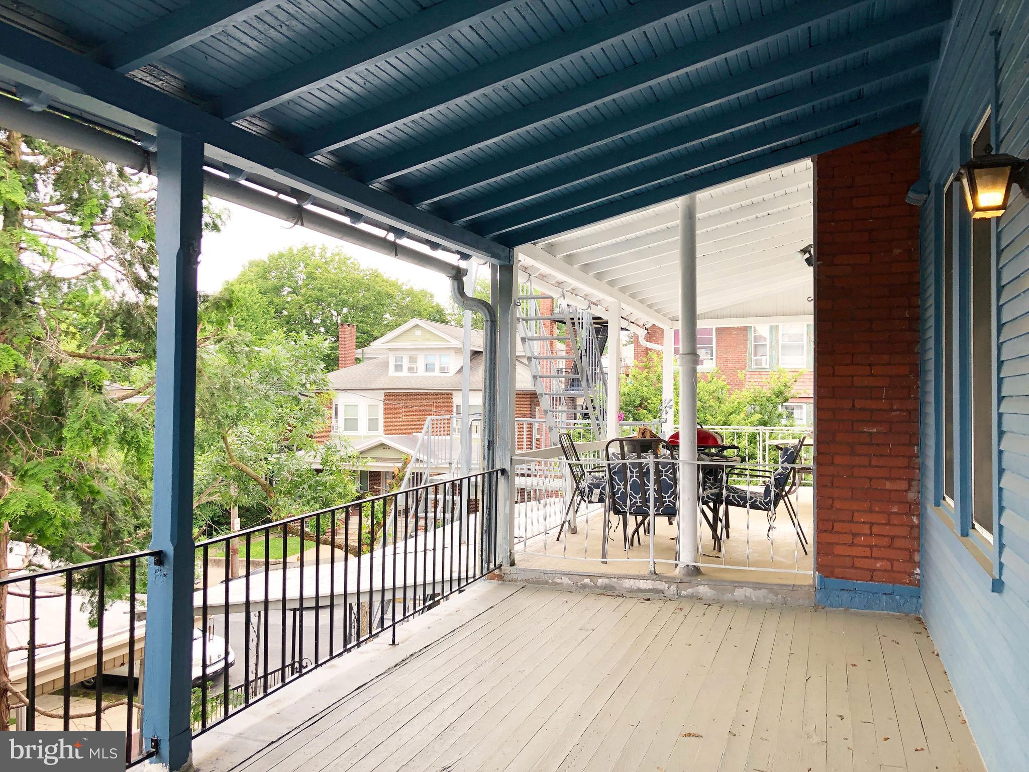 402 Spring Street Reading, PA 19601 - Photo 29 of 37 Balcony/deck off bedroom 2-2nd floor