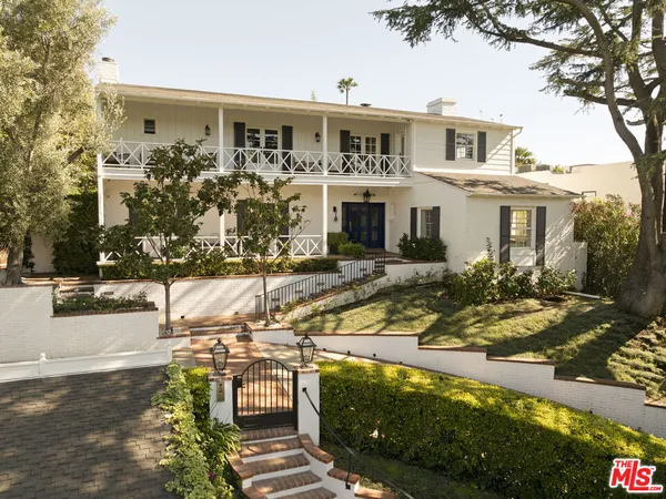 $6,995,000 | 10428 Wyton Drive, Los Angeles, CA 90024