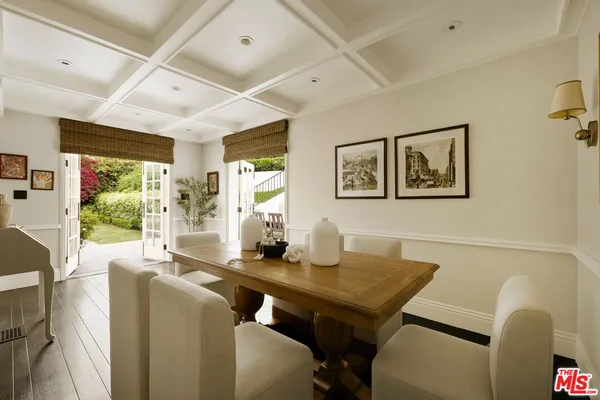 $6,995,000 | 10428 Wyton Drive, Los Angeles, CA 90024