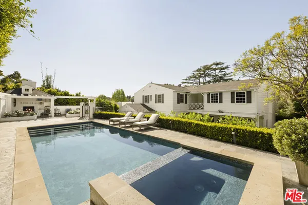 $6,995,000 | 10428 Wyton Drive, Los Angeles, CA 90024