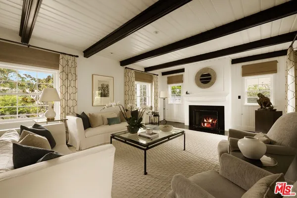 $6,995,000 | 10428 Wyton Drive, Los Angeles, CA 90024