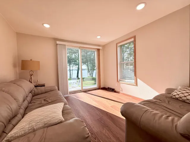 $469,900 | 10007 Alcott Drive, Sauk Centre, MN 56378