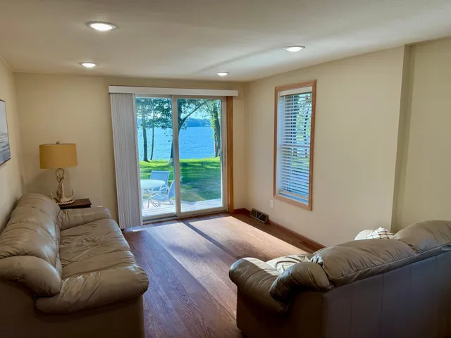 $469,900 | 10007 Alcott Drive, Sauk Centre, MN 56378