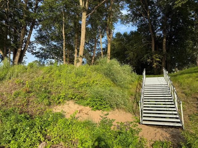 $469,900 | 10007 Alcott Drive, Sauk Centre, MN 56378