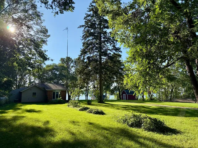 $469,900 | 10007 Alcott Drive, Sauk Centre, MN 56378